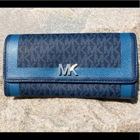 Michael kors large carryall wallet blue MK - Picture 2 of 6